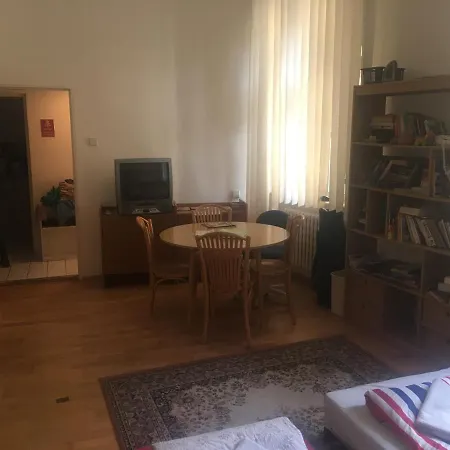 Mira 6 Bratislava